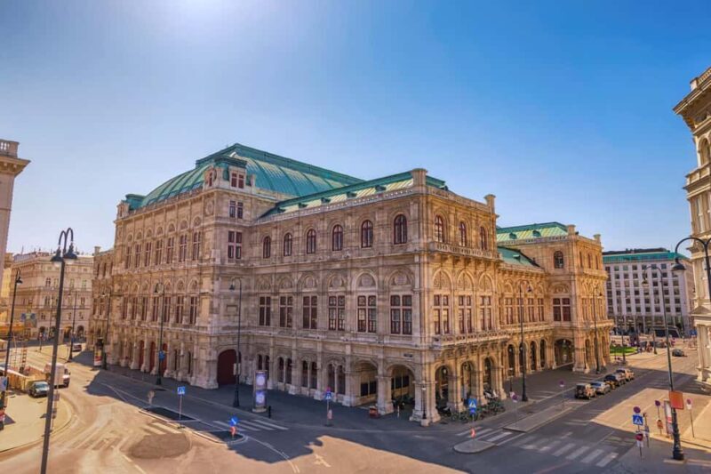 Vienna Walking Tour, Hofburg Palace, St Stephens Cathedral - FAQ