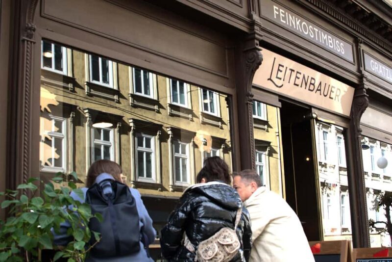 Vienna: Wiener Sausage Stand Tour with Tastings - Key Points