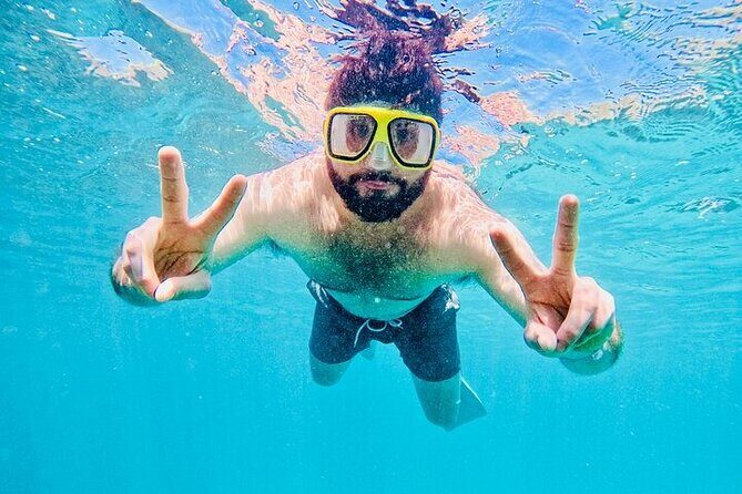 Viewpoints and Snorkeling EN Playa La Entrega - Who Should Consider This Tour?