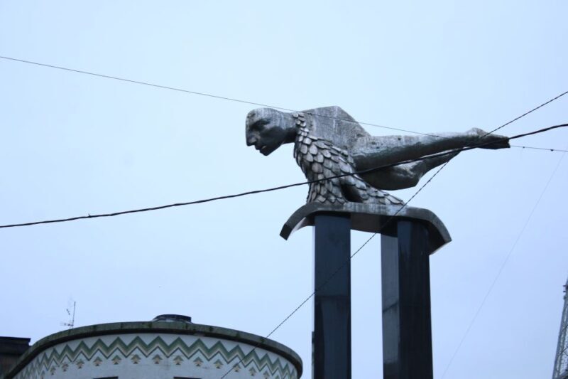 Vigo: Private Walking Tour with local guide - Key Points