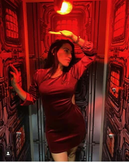 Vigo: Thematic Tour Selfie Experience Gallery Vigo-Galicia - Who Should Consider This Tour