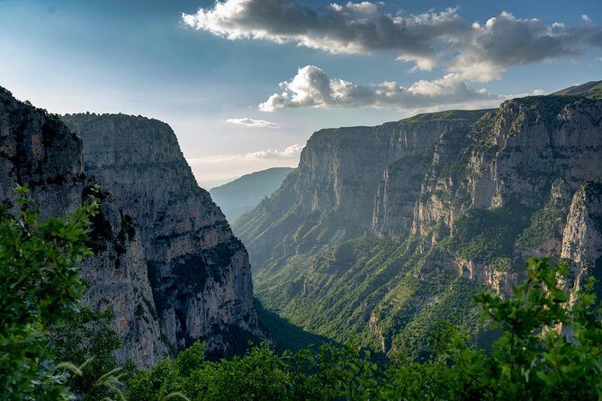 Vikos Gorge crossing hiking from Monodentri to Vikos village - Practical Tips for Your Vikos Gorge Hike