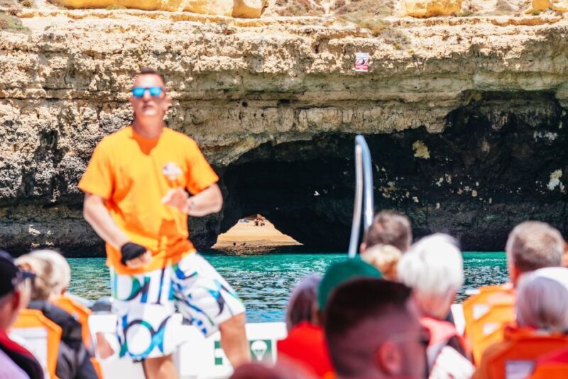 Vilamoura: Benagil Cave Boat Tour with Entry&Dolphin search - Exploring the Tour Itself