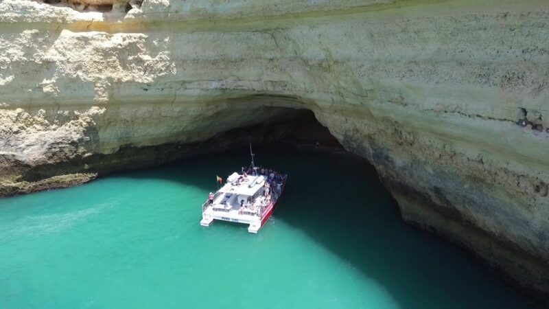 Vilamoura: Benagil Cave Guided Catamaran Cruise & Drink - What to Expect on the Cruise