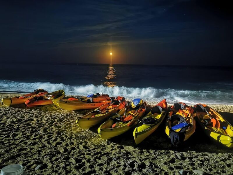 Villajoyosa: Moonlight kayaking and dinner under the stars - Who is this experience for?