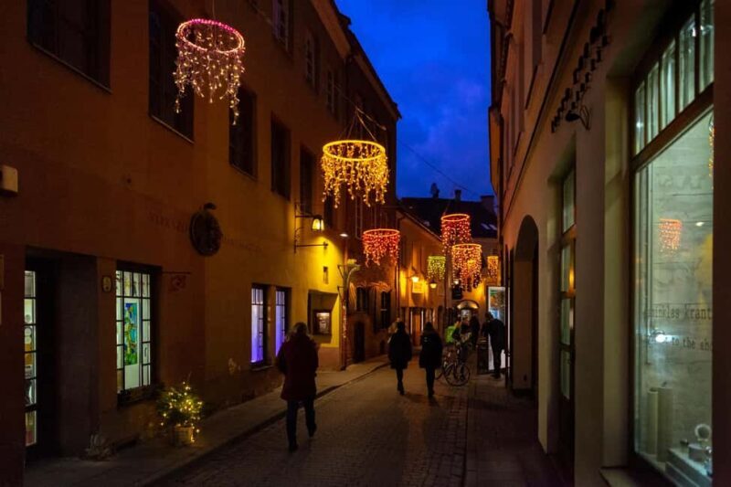 Vilnius: Christmas Lights & Stories walking tour - Practical Details and What You Need to Know