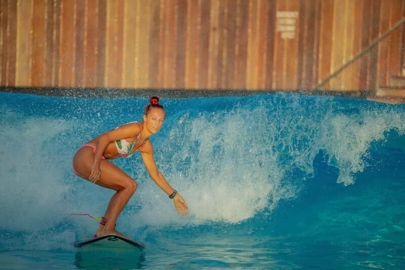 Vilnius: Indoor Surfing Session with Instructors - Key Points