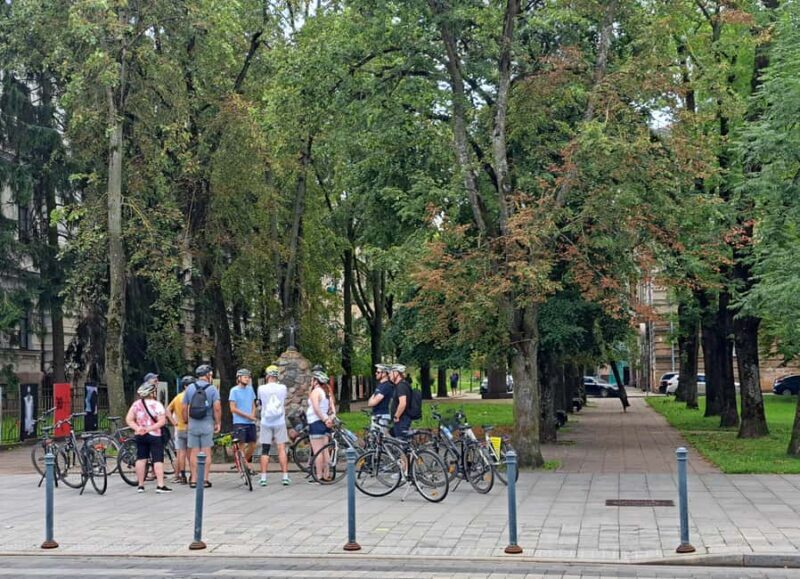 Vilnius: Private Soviet Vilnius Bike Tour - What the Reviews Say