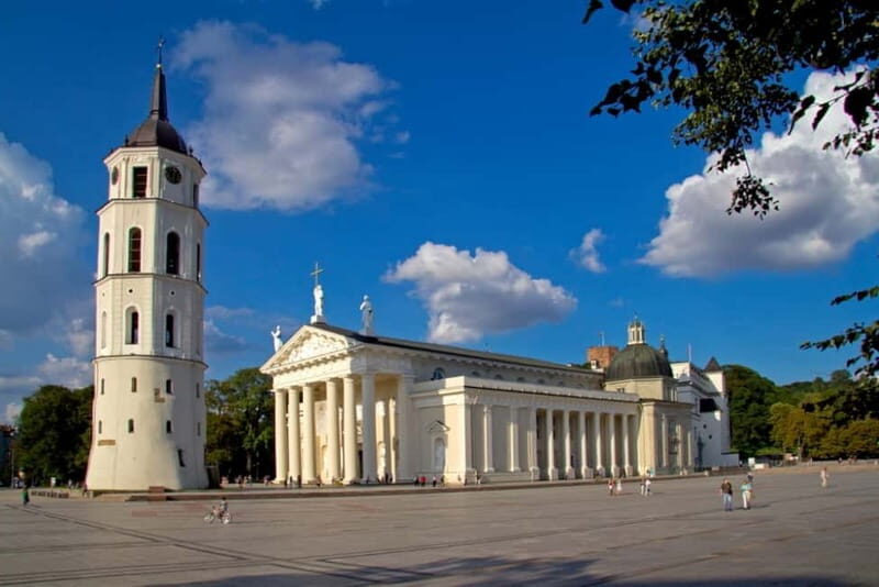 Vilnius: Sightseeing Audio Tour - FAQ