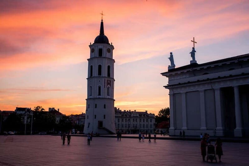 Vilnius: The Women of Vilnius Private Tour - The Details of the Tour