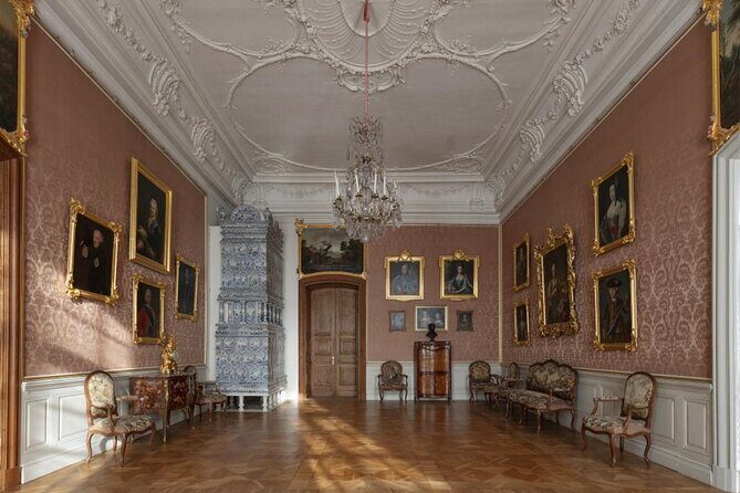 Vilnius to Riga - Sightseeing transfer - The Sum Up