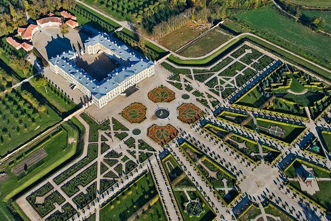 Vilnius to Riga - Sightseeing transfer - FAQ