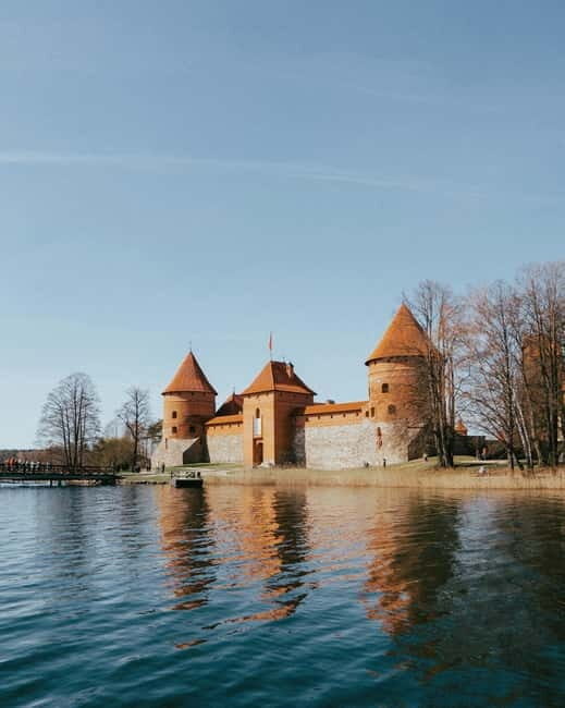 Vilnius to Trakai Island Guided Tour with Chocolate Tasting - A Closer Look at the Tour Experience