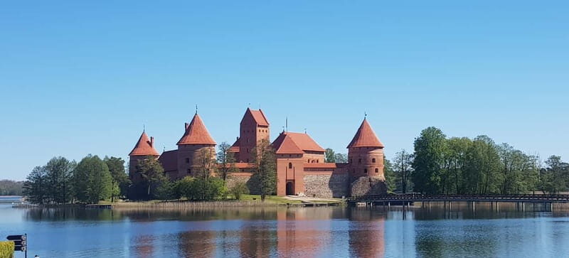 Vilnius: Trakai Castle Half-Day Tour by minivan - A Detailed Look at the Tour Experience