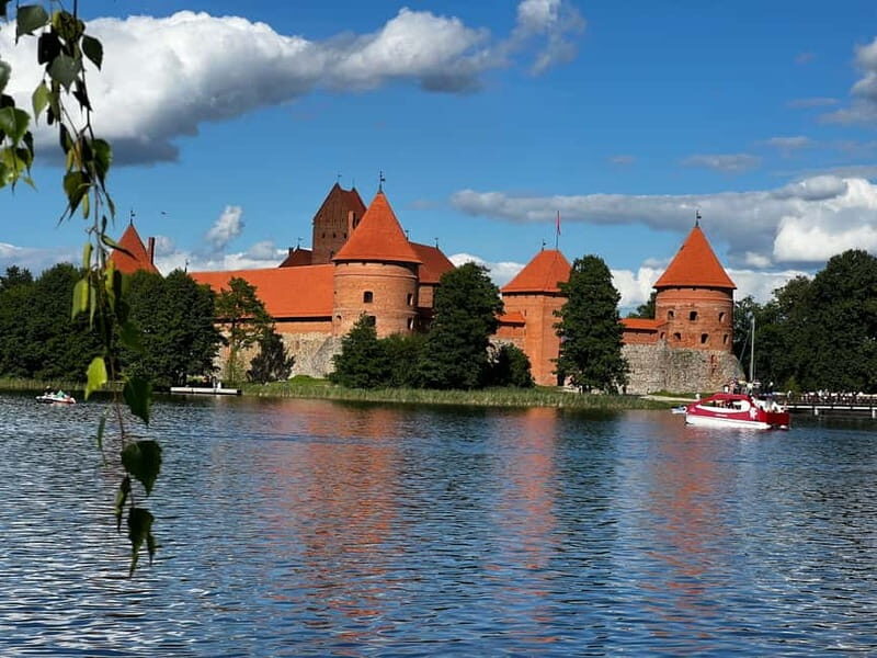 Vilnius: Trakai, Uzutrakis Manor, Hill of Angels, Boat Ride - Final Thoughts