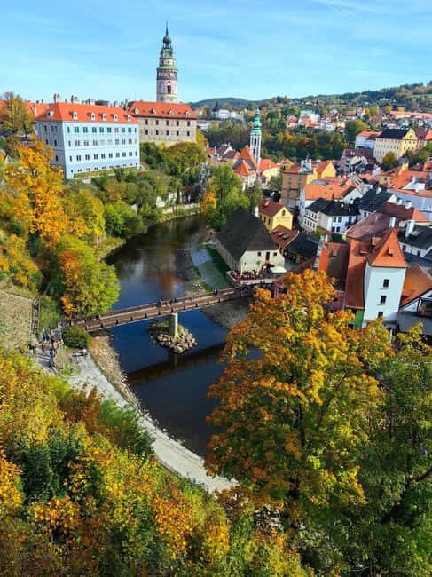 Vilshofen: Cesky Krumlov and Prague Transfer with Tour - FAQs