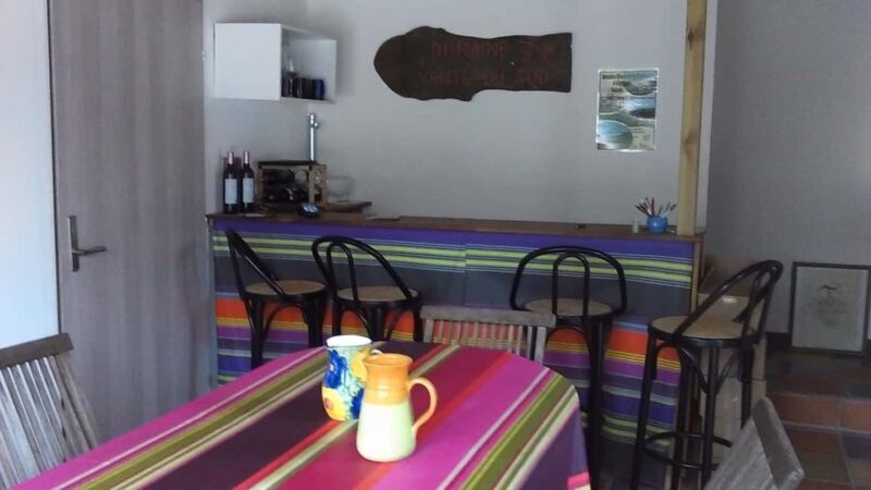 vingrau : wine tasting - A Friendly Take on the Vingrau Wine Tasting Experience