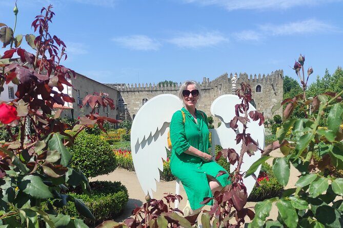 Vinho Verde 2 Wineries + Cultural Guimarães - Private/from Porto - Wrapping it Up