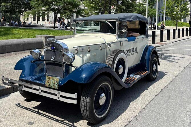 Vintage 1930 convertible! Old Montreal Tour-Private Guide -70 min - Why This Vintage Convertible Tour Stands Out