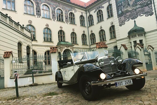 Vintage Cars Prague - Grand City Tour 150min / 1-6 pers. 2,5hrs - What Travellers Say