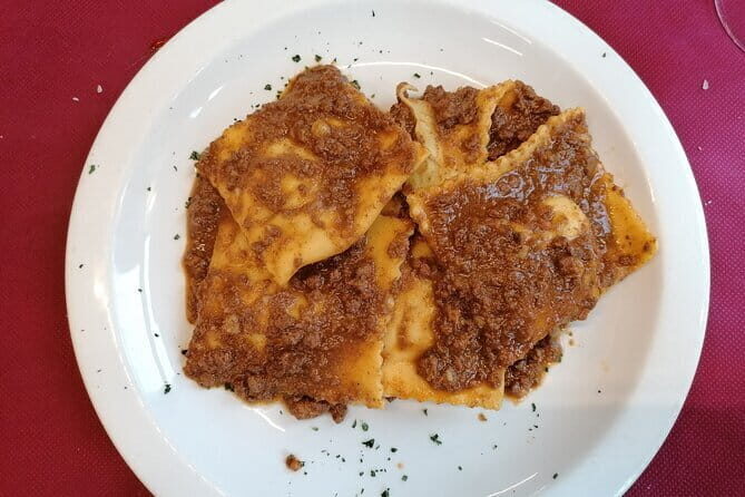 Vintage Fiat 500 Chianti Classico Wine Tour and Tuscan Lunch - Practical Details and What to Expect