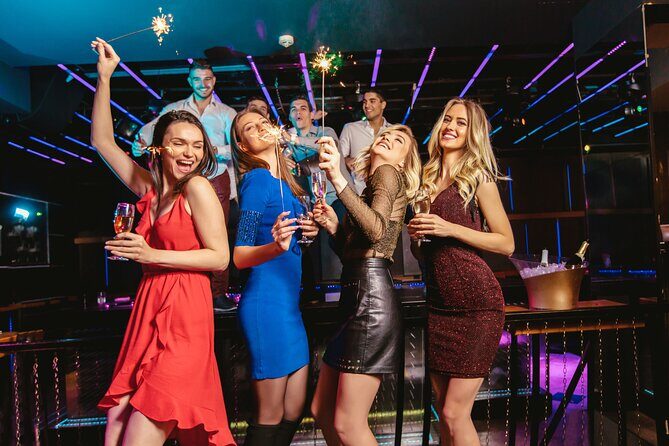 VIP Club Crawl Fremont Street, Las Vegas: Entry & Drink Specials - Is it worth the price?