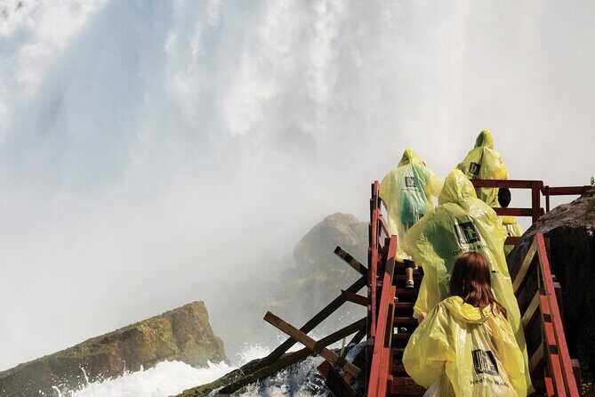 VIP First Access Maid of the Mist and Cave of the Winds - A Closer Look at the Itinerary