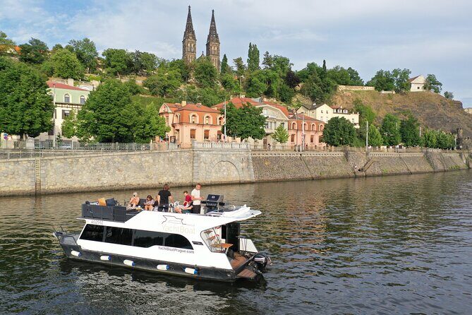 VIP Prague YachtBoat ONE Experience: All-You-Can-Drink - FAQs
