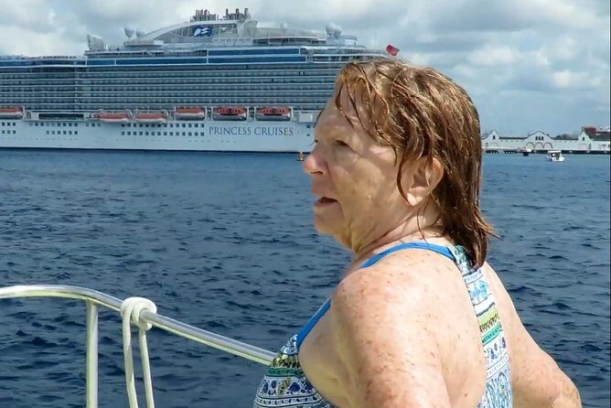 VIP Private Glass Bottom Boat and Snorkeling, 3 Reefs in Cozumel - Who Should Consider This Tour?