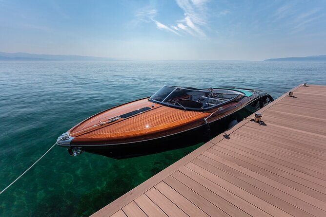 VIP Private Luxury Boat Tour - Riva Aquariva Yacht Venice - FAQs