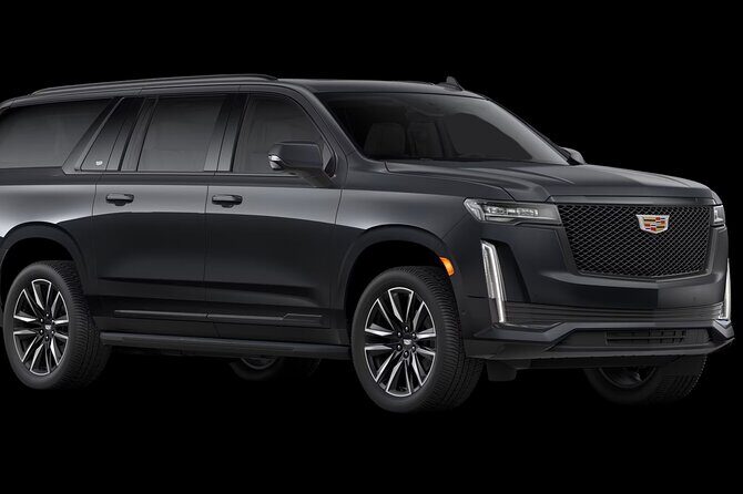 VIP Private Maui OGG Arrival Transfer in Black Cadillac Escalade - The Experience in Detail