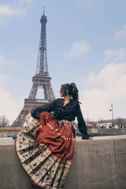 VIP Private PhotoShoot - Paris, Eiffel Tower - Key Points