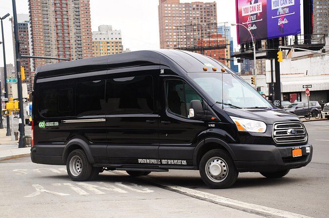 VIP Private Trip to Woodbury Common Premium Outlets - Returning to the City