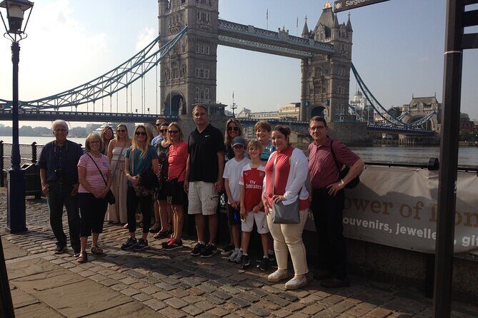 VIP Tower of London and Crown Jewels Tour with Private Beefeater Meet & Greet - Physical Demands and Practicalities