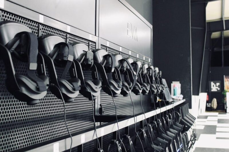 Virtual Reality Session - Virtual Reality Session in Ile-de-France: A Fresh Way to Play