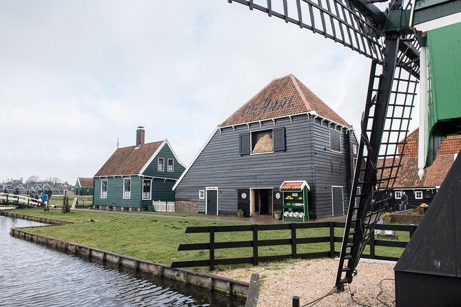 Visit Amsterdam Countryside with windmills by bike - Authentic Experiences and Real Feedback