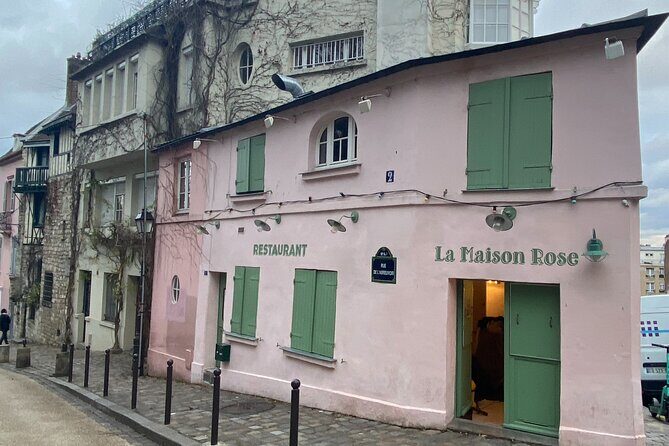 Visit of Montmartre with a treasure hunt - Itinerary Breakdown: What Youll See and Do