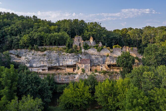 Visit of the Troglodytic Village of Madeleine - Exploring the Troglodytic Village of Madeleine: What to Expect