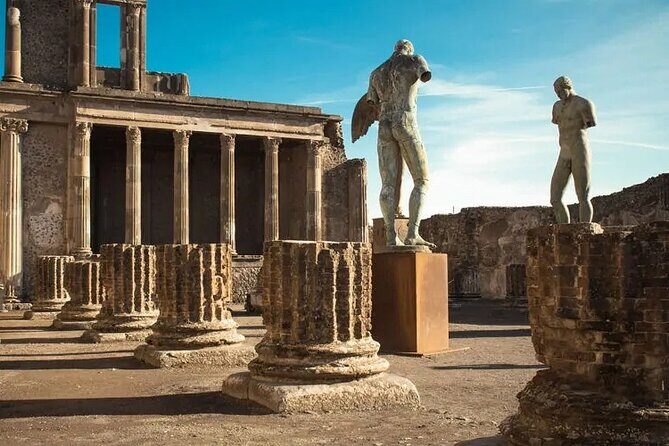 Visit Pompeii Excavations from Salerno - The Experience of the Guides