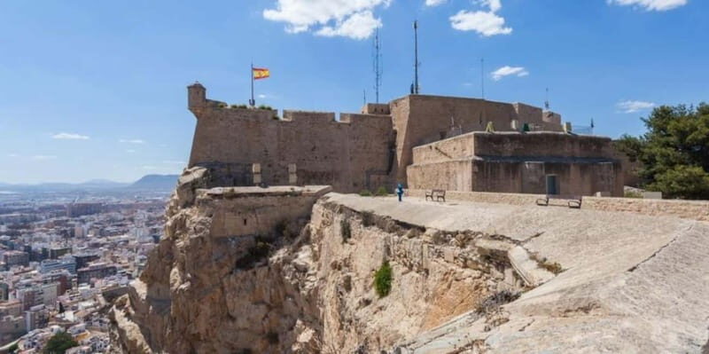 Visit Santa Barbara Castle in Alicante and Flamenco Show, Private Van - Key Points