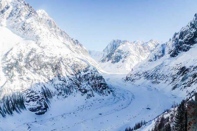 Visit the Aiguille du Midi in Chamonix, with a private guide - The Sum Up