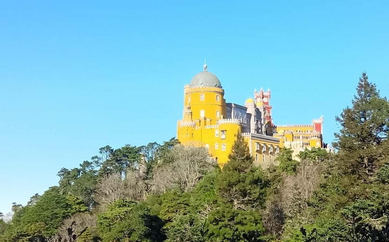 Visit the mystical Sintra, Cabo da Roca and Cascais on a 4x4 - Key Points