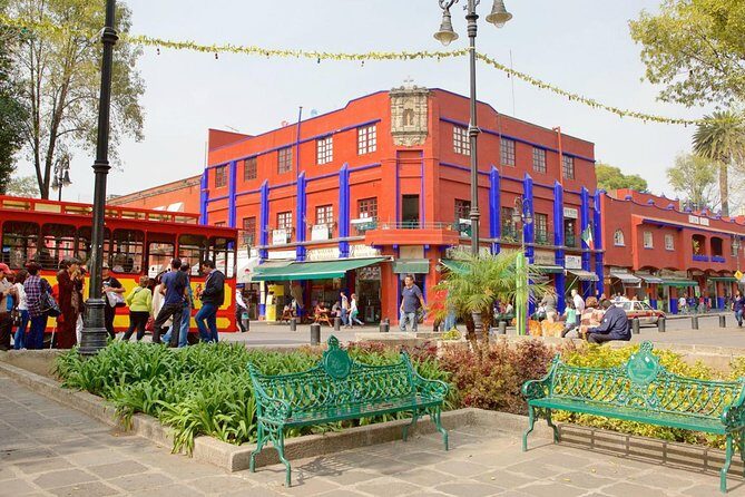 Visit to Xochimilco, Coyoacán and Ciudad Universitaria - Who Should Consider This Tour