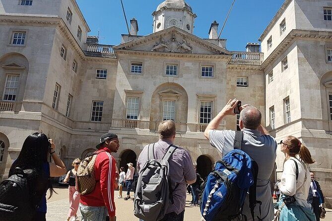 Visit Westminster Abbey & Churchill War Rooms & Westminster Tour - FAQs