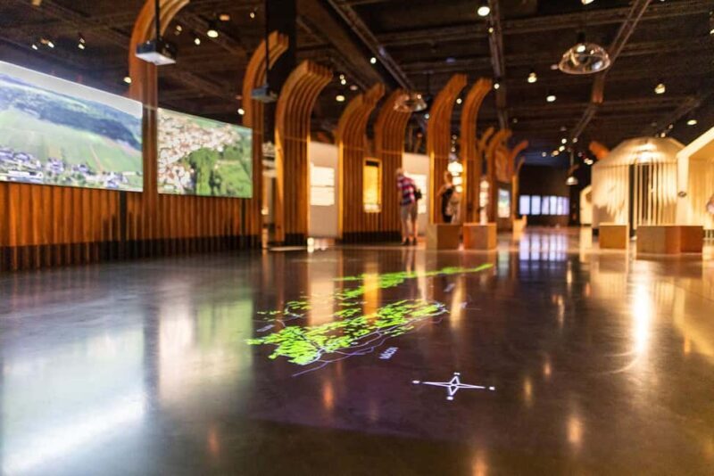 Visitor trail of the Cité in Beaune - The Building and Location: More Than Just Exhibits