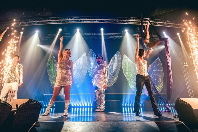 Viva Decades Rewind Show! Music of the 80s, 90s & Now - What Do Reviewers Say?