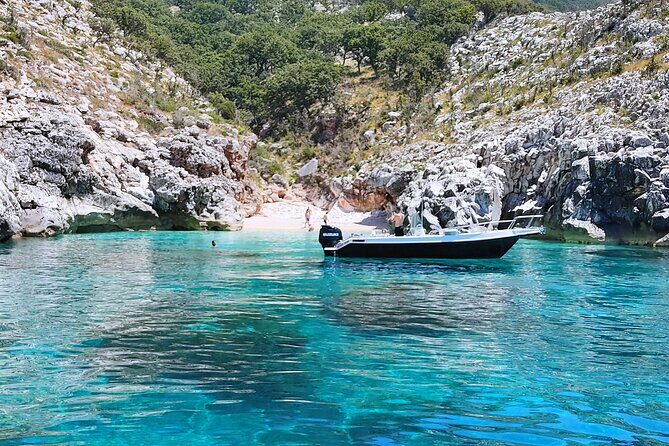 Vlore: Sazan and Karaburun Tour: Cave, Snorkeling and Beaches - Deep Dive into the Itinerary