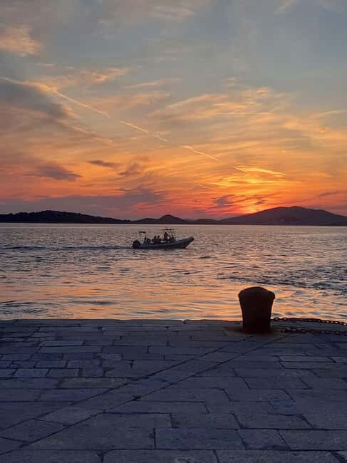 Vodice: Sunset Cruise with Drinks and St. Nicholas Fortress - Key Points