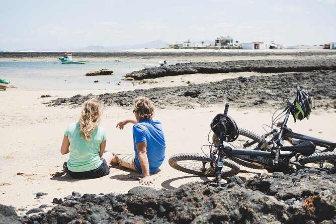 Volcanic Discovery PREMIUM eBike Tour; easy level: 35 km - The Sum Up