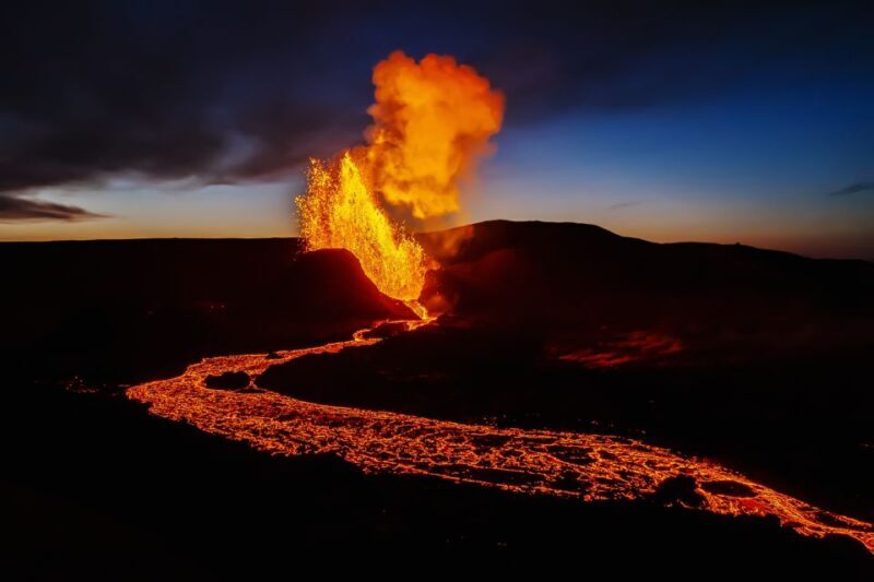Volcano Movie - Experience the Latest Eruptions in Iceland - A Deep Dive into the Volcano Film Experience